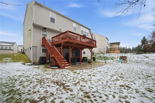 2279 Becket Circle, Stow, OH 44224