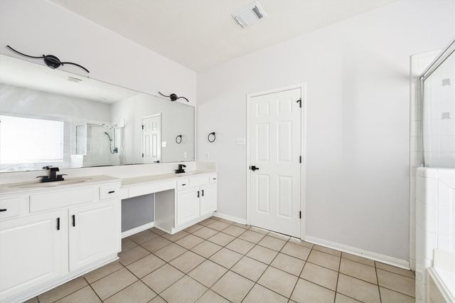 3629 Pine Valley Drive, Pearland, TX 77581