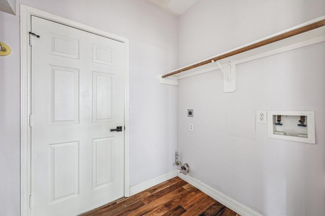 3629 Pine Valley Drive, Pearland, TX 77581