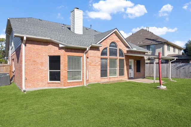 3629 Pine Valley Drive, Pearland, TX 77581