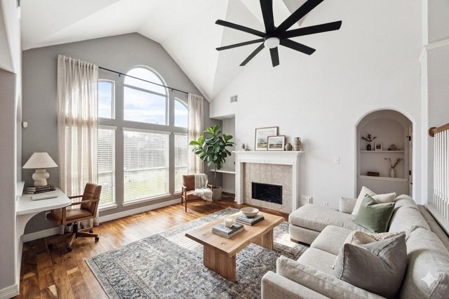 3629 Pine Valley Drive, Pearland, TX 77581