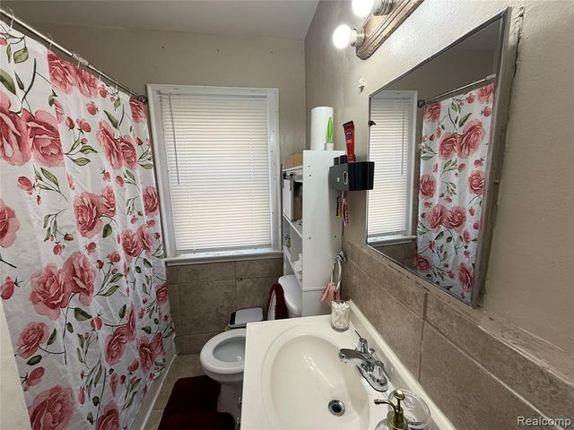 19217 Marx Street, Detroit, MI 48203