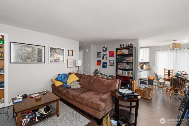 5506 7th Avenue NW, Seattle, WA 98107