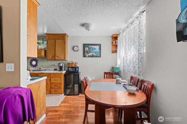 5506 7th Avenue NW, Seattle, WA 98107