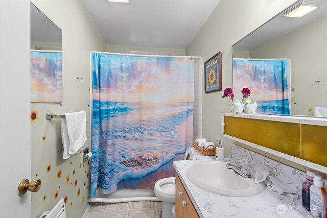 5506 7th Avenue NW, Seattle, WA 98107