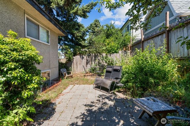 5506 7th Avenue NW, Seattle, WA 98107