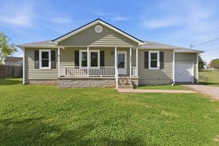 2014 Gardendale Dr, Murfreesboro, TN 37130