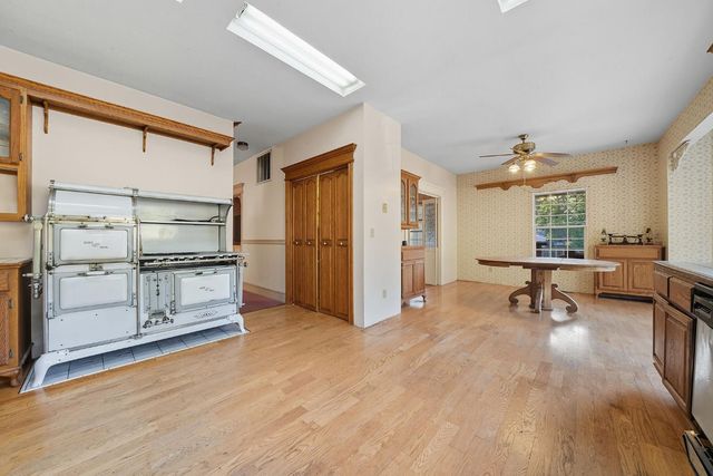 12810 New York Ranch Rd, Jackson, CA 95642