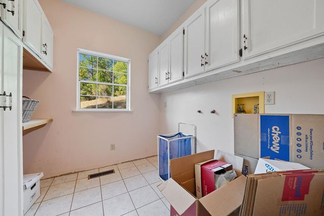 12810 New York Ranch Rd, Jackson, CA 95642