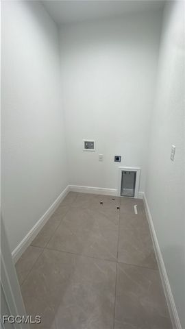 8753 Buckingham RD, Fort Myers, FL 33905