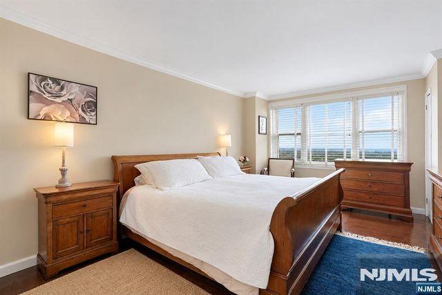 2000 Linwood Avenue 22B, Fort Lee, NJ 07024