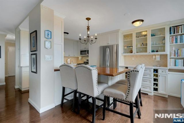 2000 Linwood Avenue 22B, Fort Lee, NJ 07024