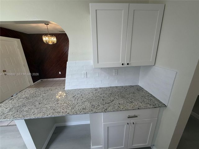 10375 SW 152nd Ter, Miami, FL 33157