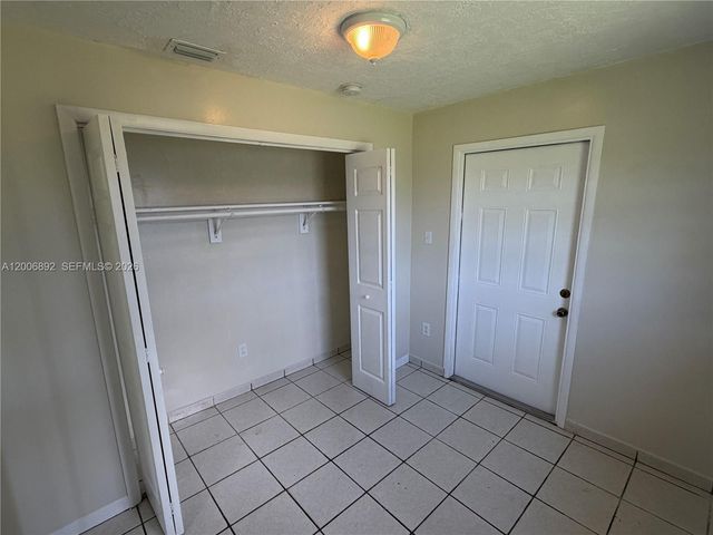 10375 SW 152nd Ter, Miami, FL 33157