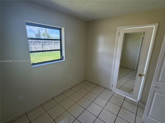 10375 SW 152nd Ter, Miami, FL 33157