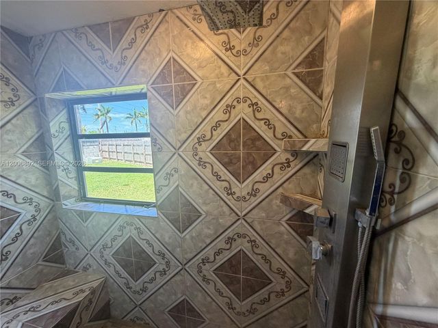 10375 SW 152nd Ter, Miami, FL 33157