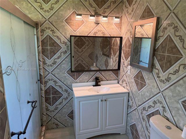 10375 SW 152nd Ter, Miami, FL 33157