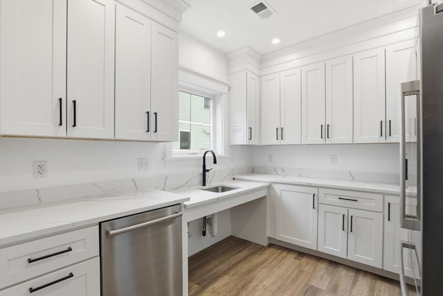 47 Cutter Lane 47, Amesbury, MA 01913