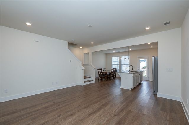 71 Mardale Lane, Greenville, SC 29609