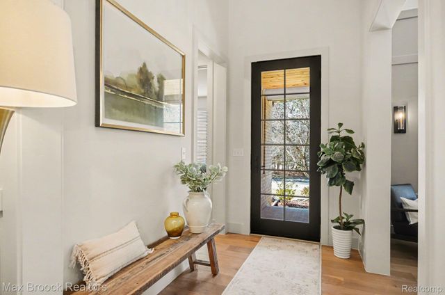 668 Pinery Boulevard, Orion Charter Township, MI 48362