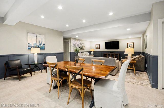 668 Pinery Boulevard, Orion Charter Township, MI 48362