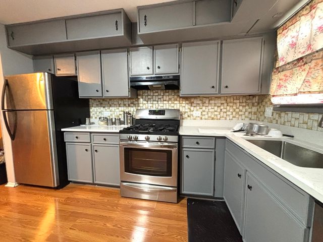 495 McHENRY Road 1B, Wheeling, IL 60090