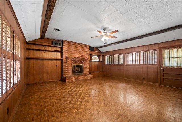 4968 COLE RD, Memphis, TN 38117
