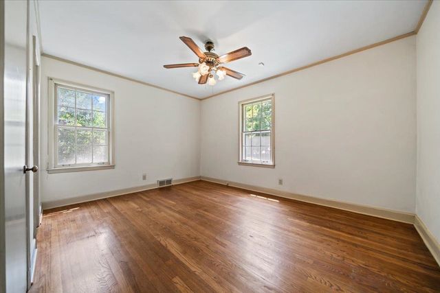 4968 COLE RD, Memphis, TN 38117