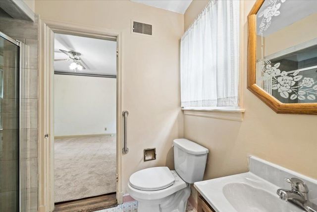 4968 COLE RD, Memphis, TN 38117