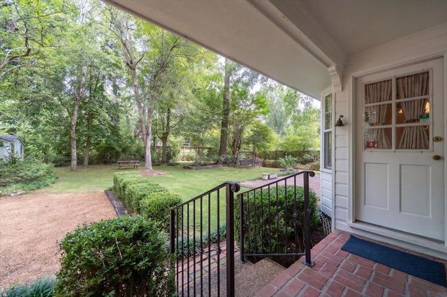 4968 COLE RD, Memphis, TN 38117
