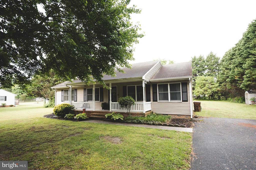 6232 ROCKAWALKIN RD, Salisbury, MD 21801