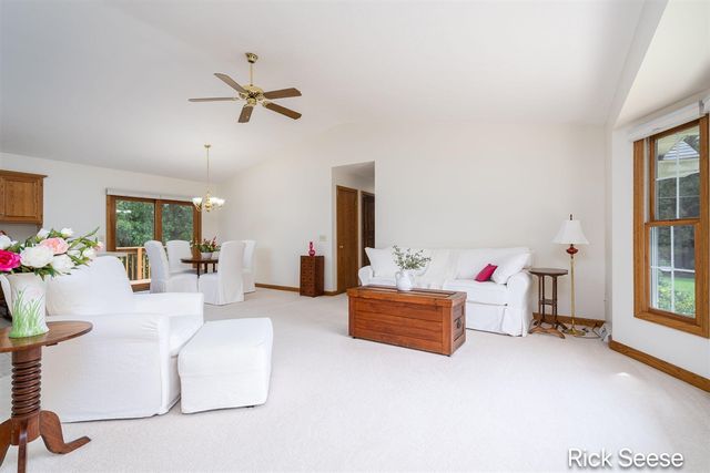 13535 Forest River Drive, Lowell, MI 49331