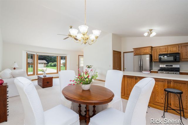 13535 Forest River Drive, Lowell, MI 49331