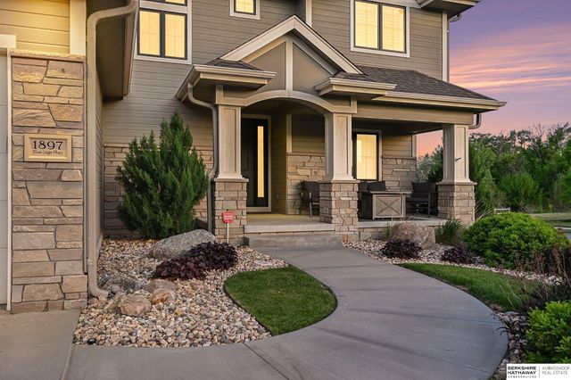 1897 Blue Sage Parkway, Elkhorn, NE 68022