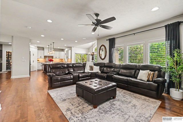 1897 Blue Sage Parkway, Elkhorn, NE 68022
