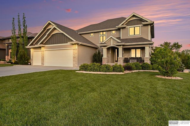 1897 Blue Sage Parkway, Elkhorn, NE 68022