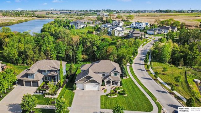 1897 Blue Sage Parkway, Elkhorn, NE 68022