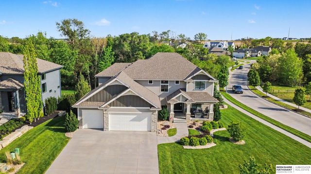 1897 Blue Sage Parkway, Elkhorn, NE 68022