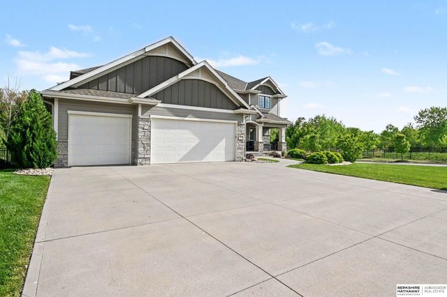 1897 Blue Sage Parkway, Elkhorn, NE 68022