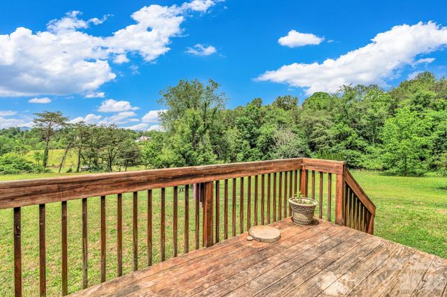 12 Green Cove Lane, Alexander, NC 28701