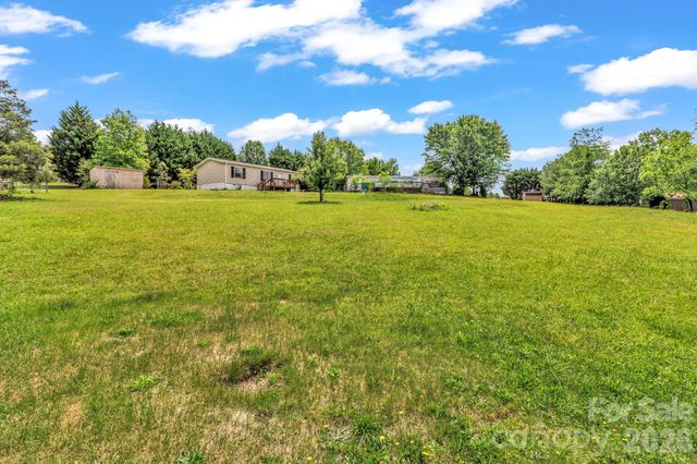 12 Green Cove Lane, Alexander, NC 28701