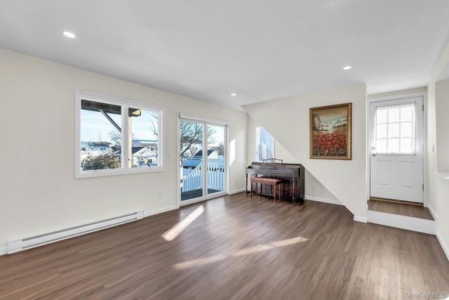 26 Namkee Lane, Blue Point, NY 11715