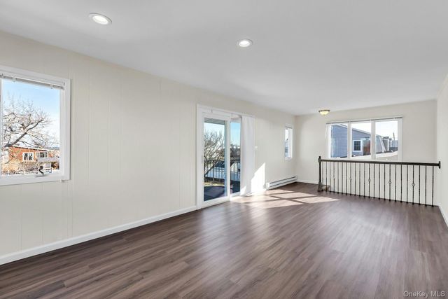 26 Namkee Lane, Blue Point, NY 11715