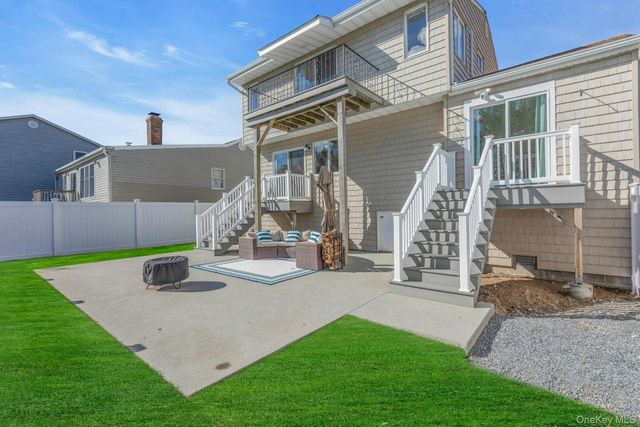 26 Namkee Lane, Blue Point, NY 11715