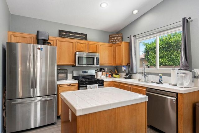 69867 Kent Place, Cathedral City, CA 92234