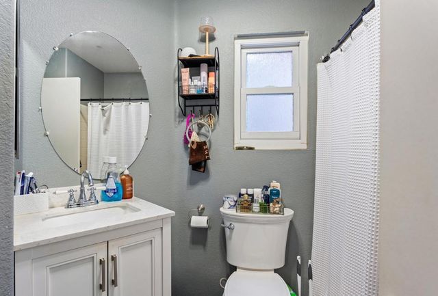 69867 Kent Place, Cathedral City, CA 92234