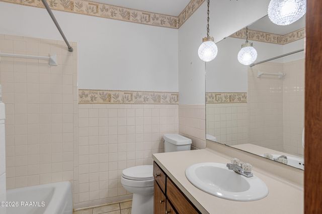 200 Cheyenne Circle, Scott, LA 70583