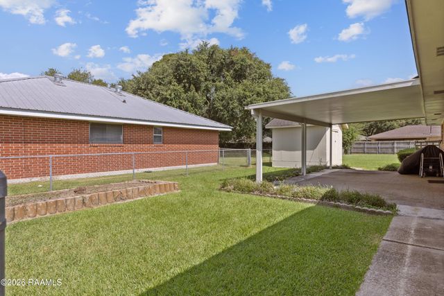 200 Cheyenne Circle, Scott, LA 70583