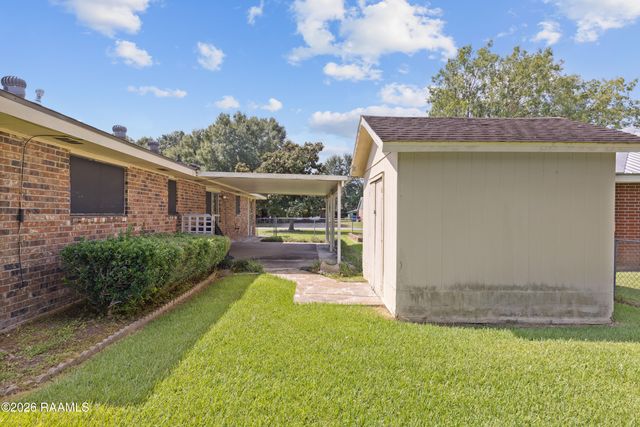 200 Cheyenne Circle, Scott, LA 70583