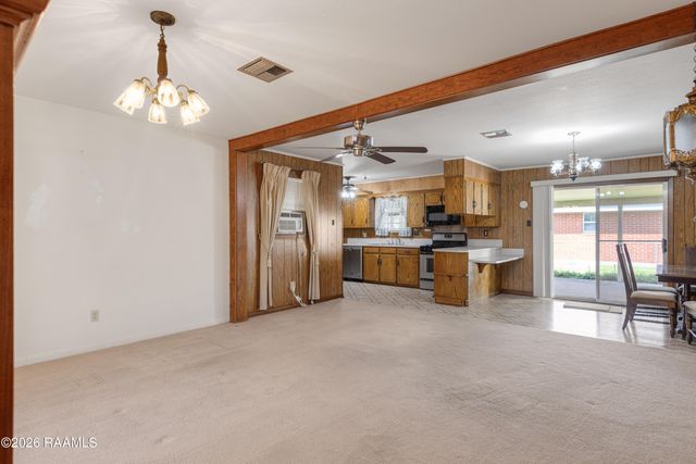 200 Cheyenne Circle, Scott, LA 70583